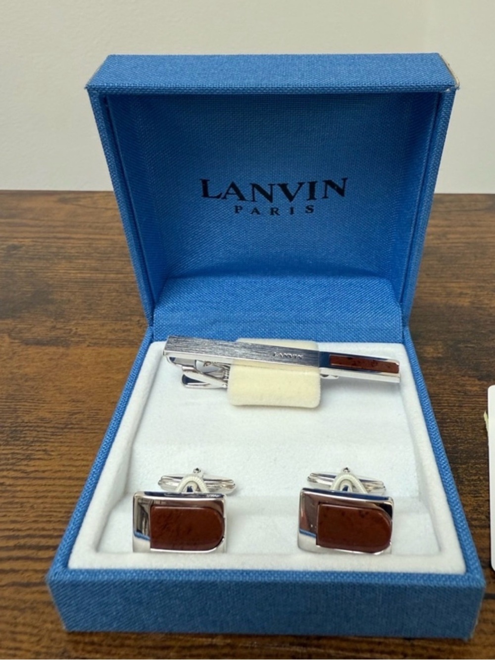 Lanvin Paris Tie Clip & Cufflinks Set Silver Tone Brown Inlay BNIB Rare